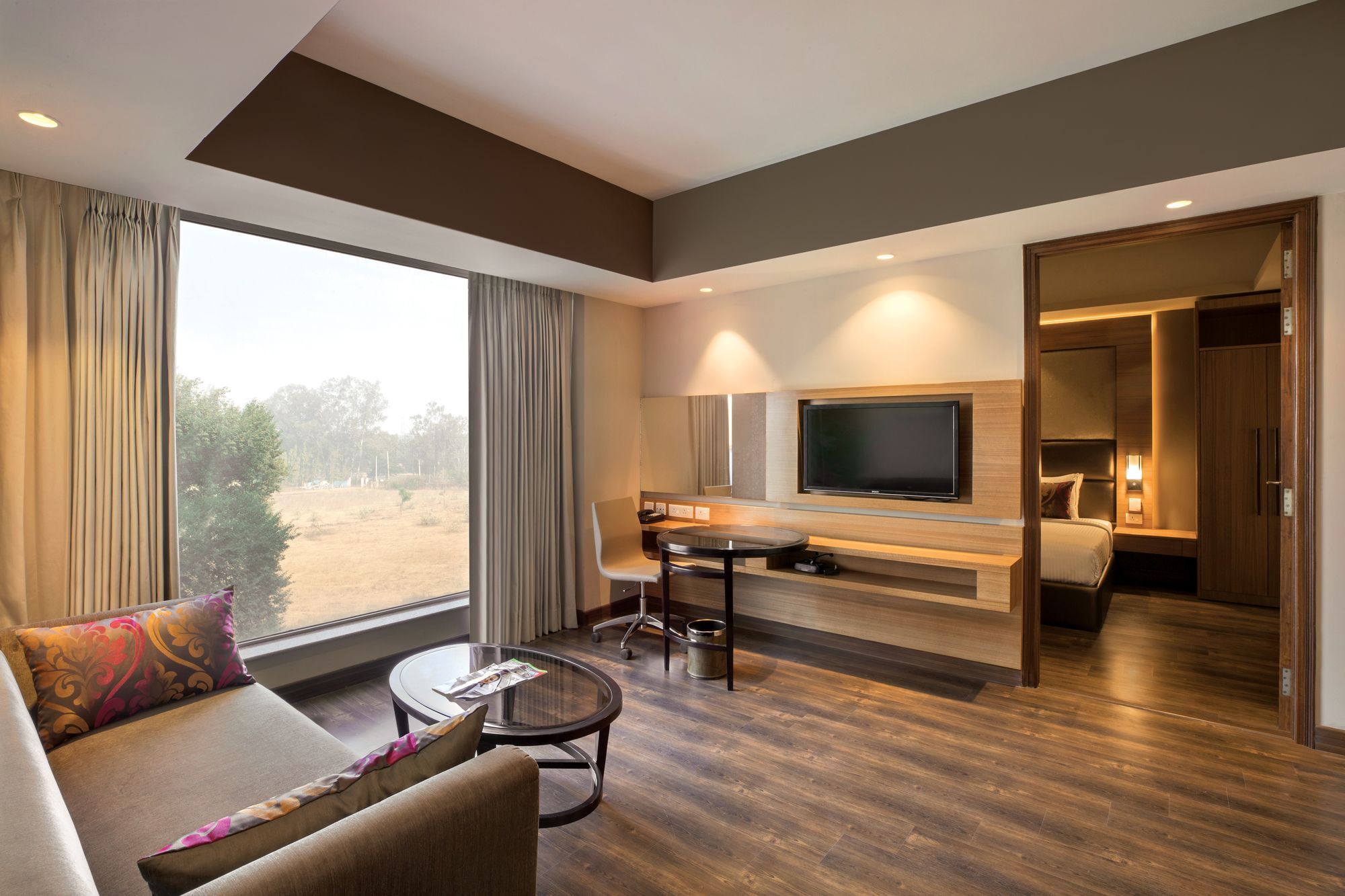 Lemon Tree Hotel Sohna Road Gurgaon Exterior foto